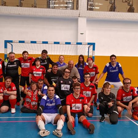 Areto Futbol liga egokituaren hasiera