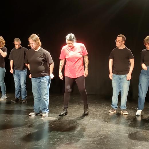 ¡Un nuevo mundo de alegría bailando para todos!