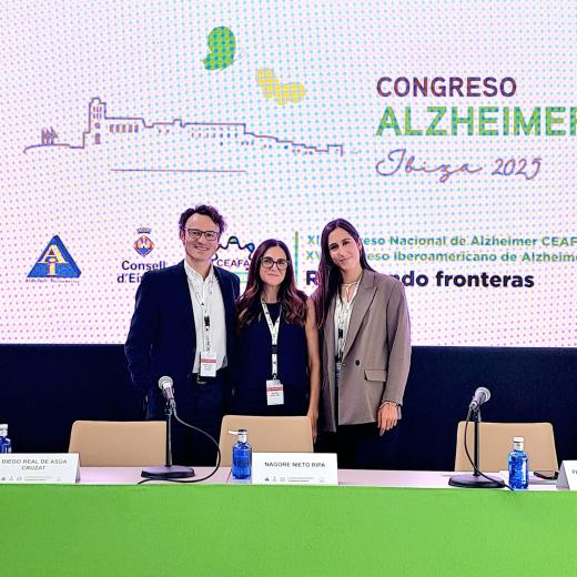 XI Congreso Nacional de Alzheimer CEAFA y el XV Congreso Iberoamericano de Alzheimer. XI Congreso Nacional de Alzheimer CEAFA y el XV Congreso Iberoamericano de Alzheimer.